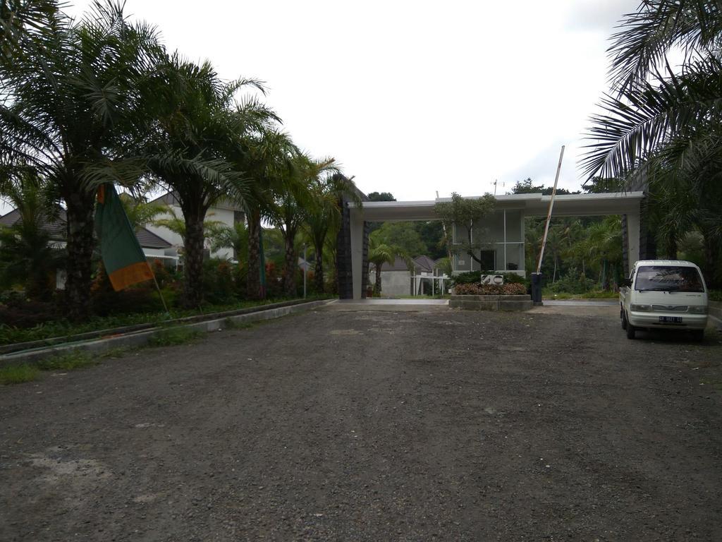 Beluran Serene Guesthouse Tabanan  Exterior photo