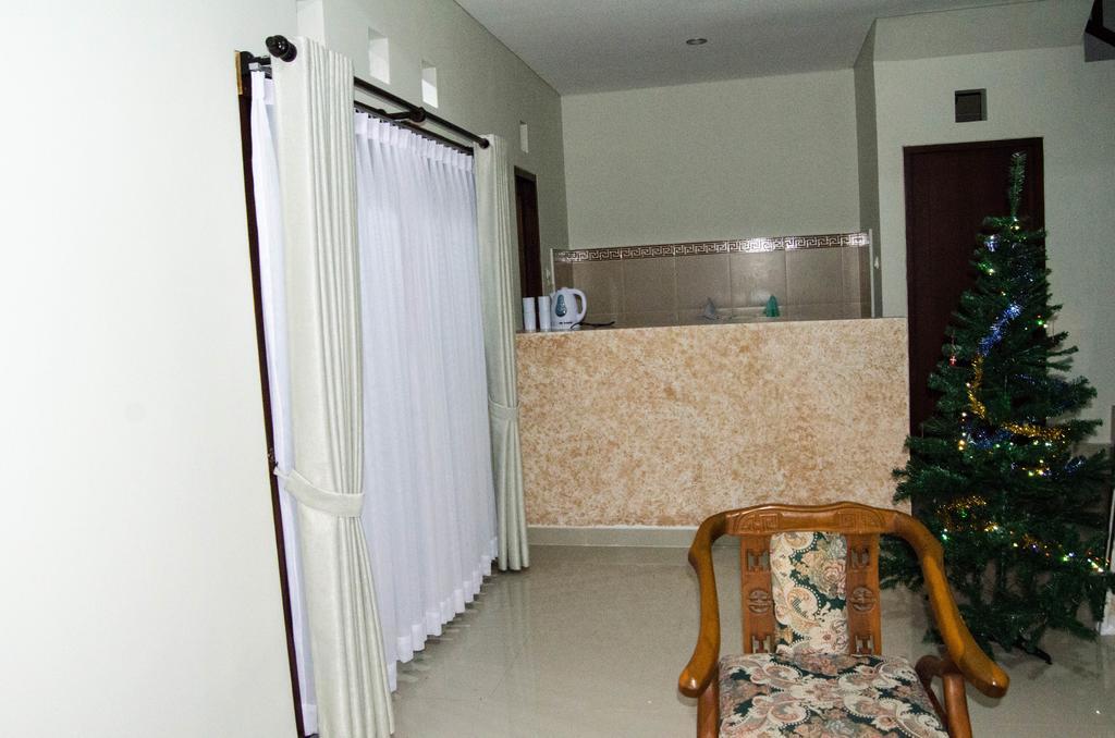 Beluran Serene Guesthouse Tabanan  Exterior photo