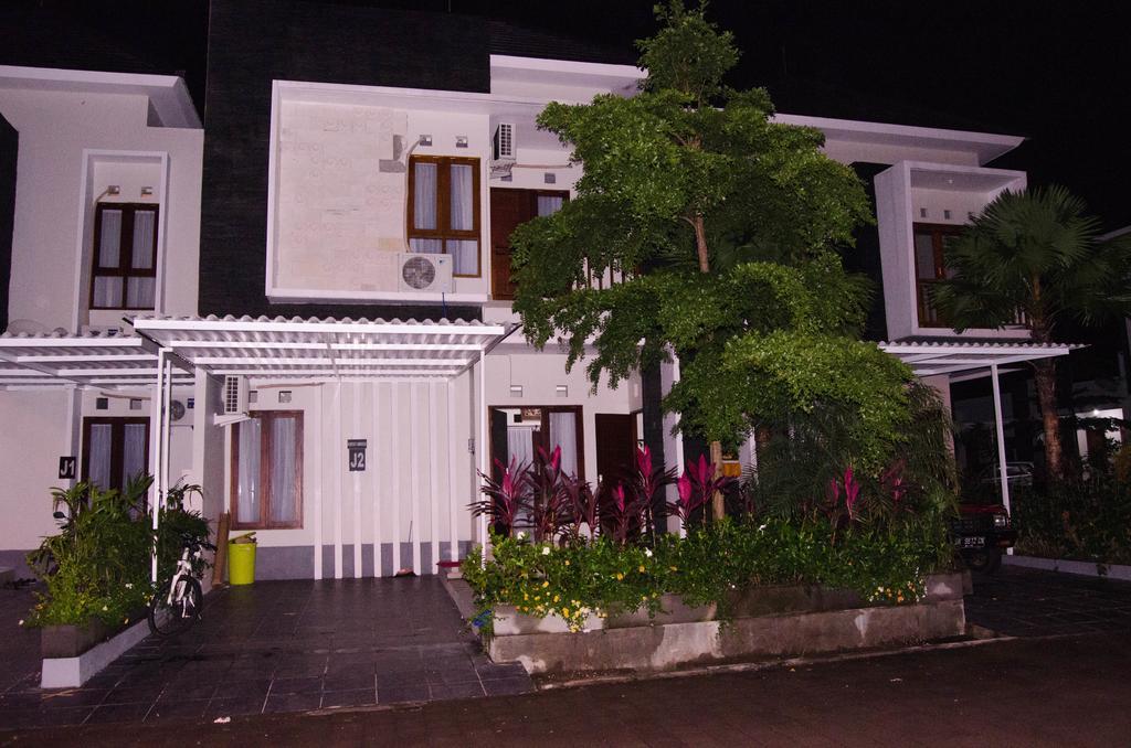 Beluran Serene Guesthouse Tabanan  Exterior photo